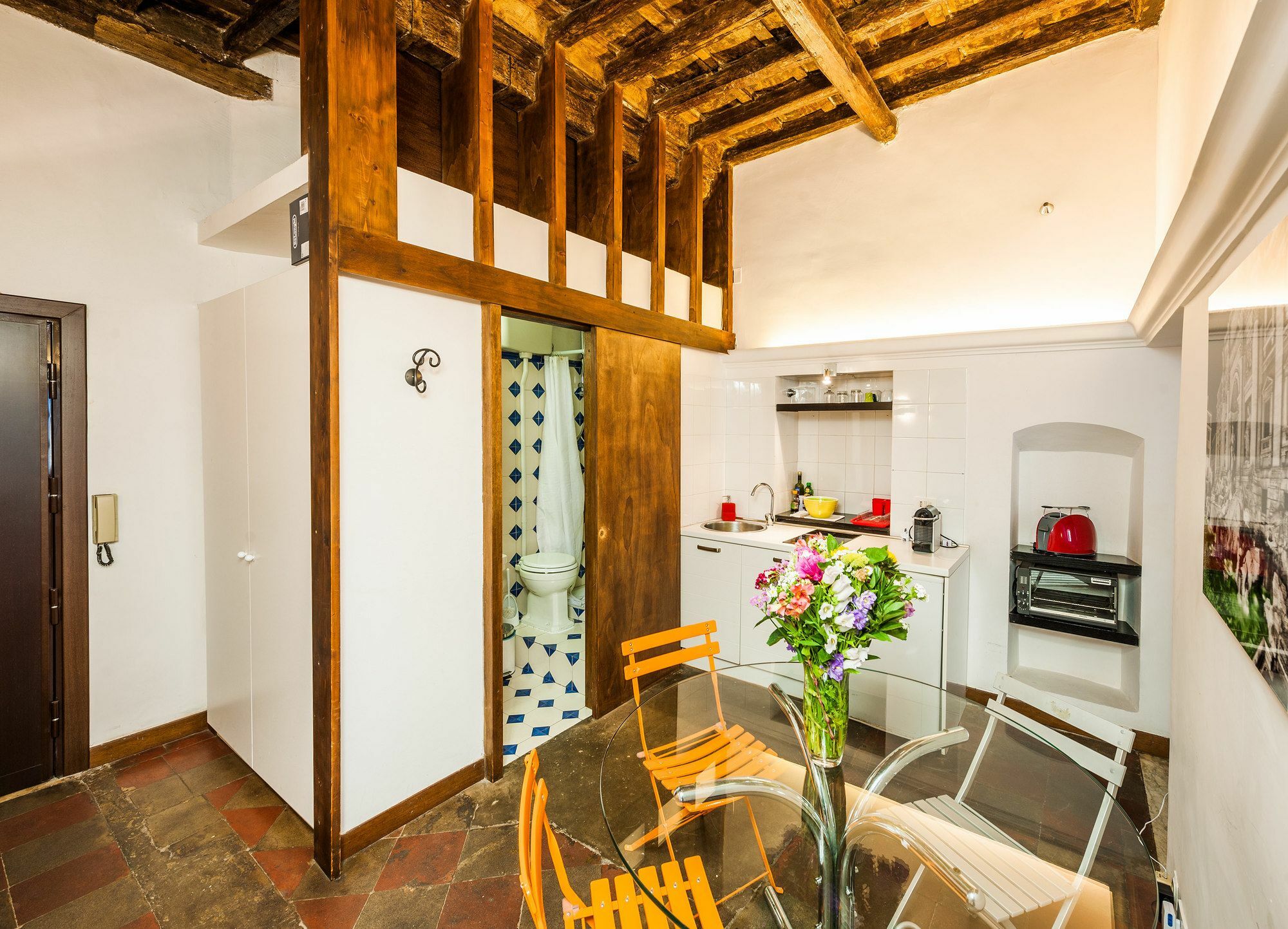 Unique Navona Apartment