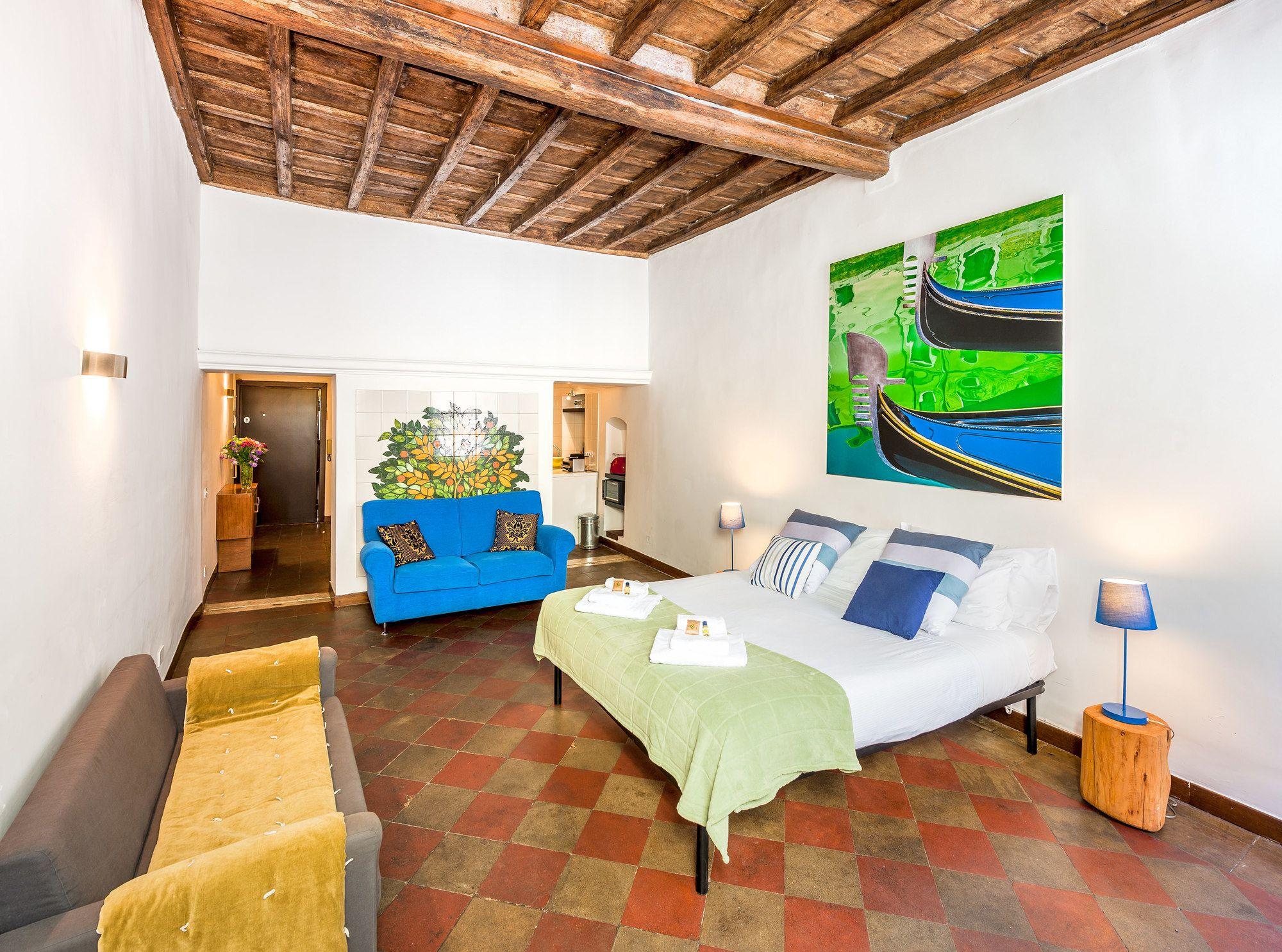 Unique Navona Apartment Rome